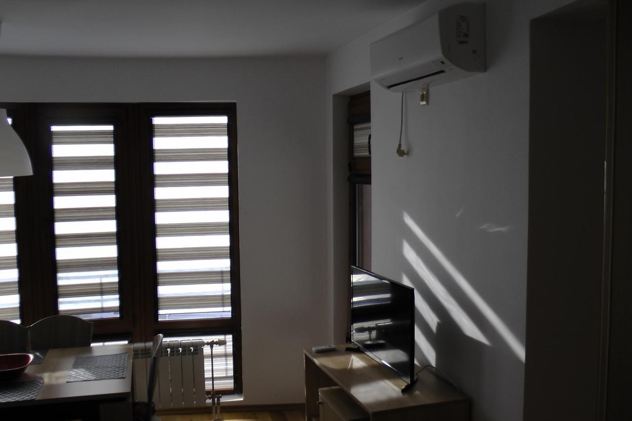 Top Center , Modern And Quiet Apartment Burgas City Exterior foto